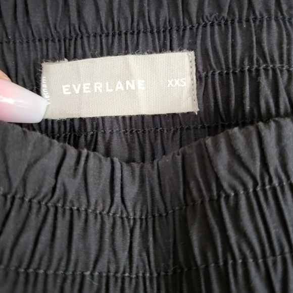 Everlane Women's Black‎ Shorts - Picture 7 of 8